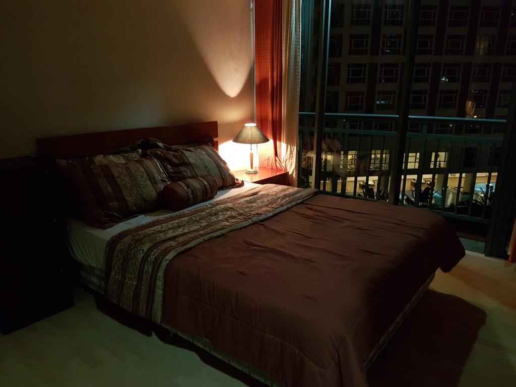 Ortigas 2 Bedroom Corner Unit With 2 Queen Across Shangrila Manila Zewnętrze zdjęcie